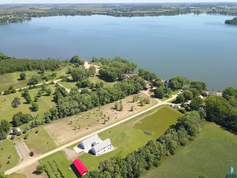 Stoney Point Rd, Madison, SD 57042 photo 8