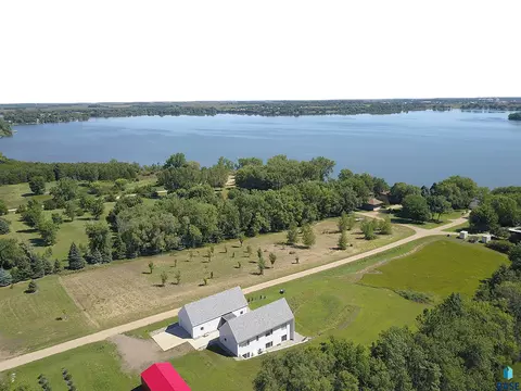 Stoney Point Rd, Madison, SD 57042 photo 3