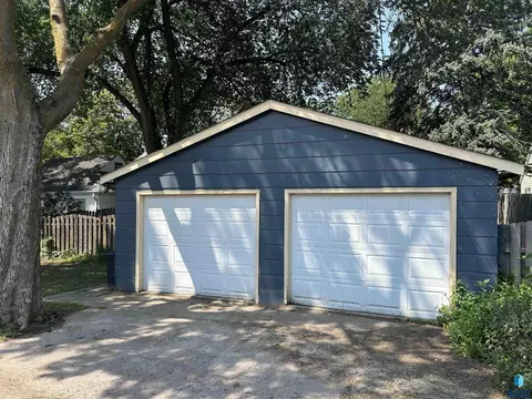 Other - 1202 Pine St, Yankton, SD 57078 photo 16 of 16