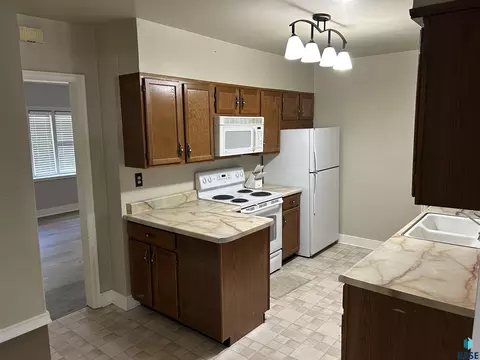 Kitchen - 1202 Pine St, Yankton, SD 57078 photo 2 of 2