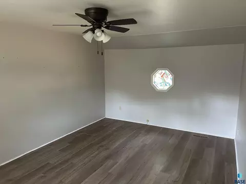 Living - 1202 Pine St, Yankton, SD 57078 photo 3 of 3