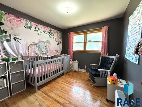 Bedroom - 321 E 8th St, Miller, SD 57362 photo 2 of 5