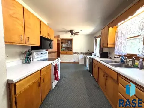 Kitchen - 321 E 8th St, Miller, SD 57362 photo 1 of 2