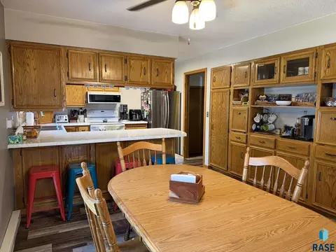 Kitchen - 154 W Juniper St, Menno, SD 57045 photo 1 of 6