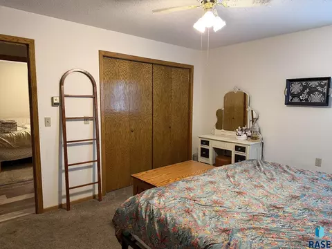 Bedroom - 154 W Juniper St, Menno, SD 57045 photo 3 of 7