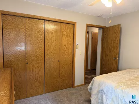 Bedroom - 154 W Juniper St, Menno, SD 57045 photo 5 of 7