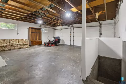 Other - 908 Union Ave N, Madison, SD 57042 photo 7 of 8