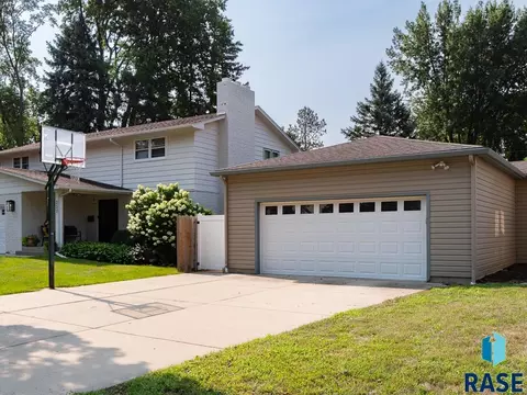 Other - 207 E 30th St, Sioux Falls, SD 57105 photo 9 of 11