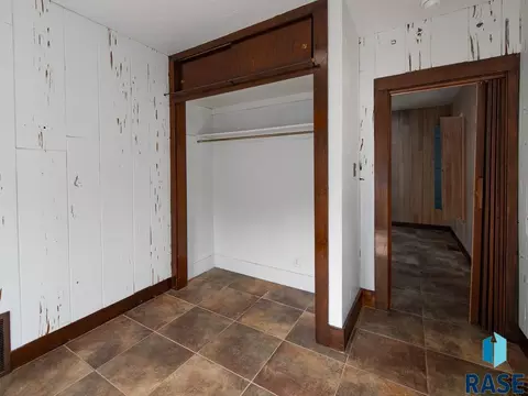 Bedroom - 207 E 30th St, Sioux Falls, SD 57105 photo 1 of 3