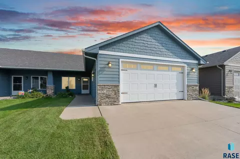 3914 E Brewster St, Sioux Falls, SD 57108