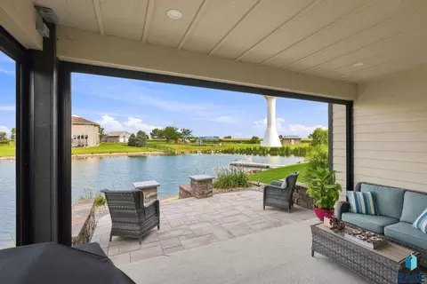 Exterior - 2645 Park Pl, Tea, SD 57064 photo 10 of 11