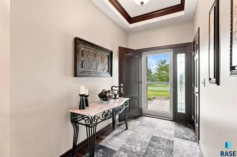 Entry Way - 7304 E Donnelly Dr, Sioux Falls, SD 57110 photo 1 of 1