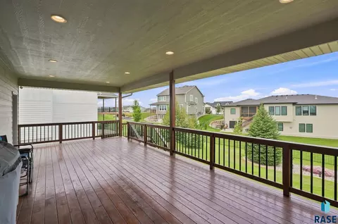 Exterior - 7304 E Donnelly Dr, Sioux Falls, SD 57110 photo 3 of 3