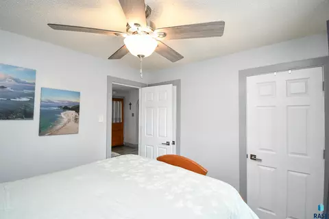 Bedroom - 610 E 3rd St, Dell Rapids, SD 57022 photo 4 of 4