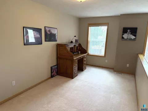 Other - 5502 S Sandra Dr, Sioux Falls, SD 57108 photo 4 of 7