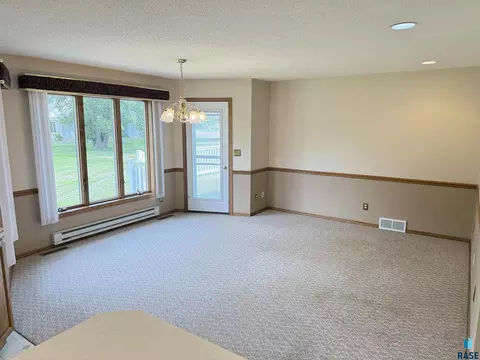 Living - 308 E Wagner St, Marion, SD 57043 photo 1 of 3