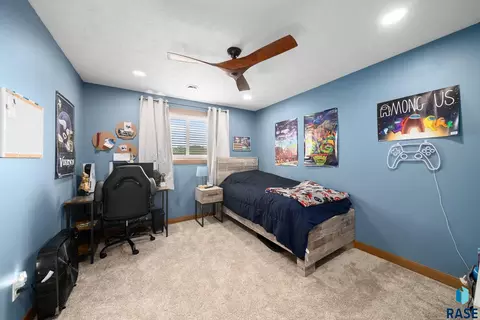 Bedroom - 1012 S Nicholas Ave, Brandon, SD 57005 photo 10 of 11