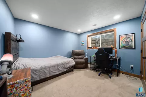 Bedroom - 1012 S Nicholas Ave, Brandon, SD 57005 photo 11 of 11