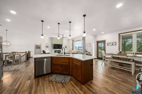 Kitchen - 1012 S Nicholas Ave, Brandon, SD 57005 photo 1 of 11
