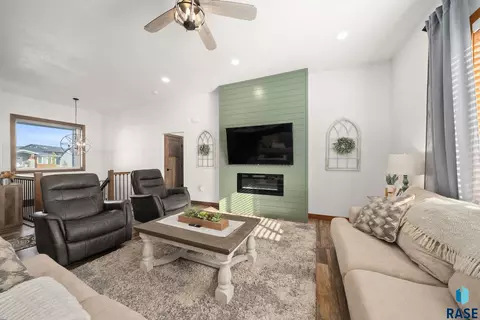 Living - 1012 S Nicholas Ave, Brandon, SD 57005 photo 5 of 6