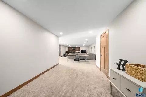 Entry Way - 1012 S Nicholas Ave, Brandon, SD 57005 photo 5 of 5