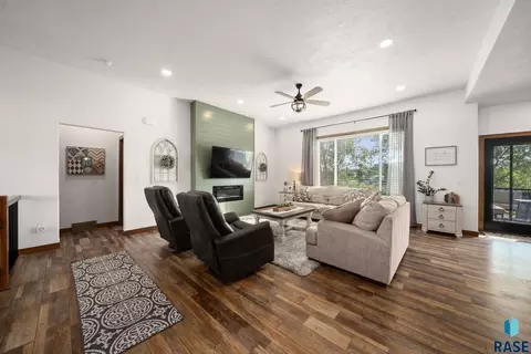 Living - 1012 S Nicholas Ave, Brandon, SD 57005 photo 4 of 6