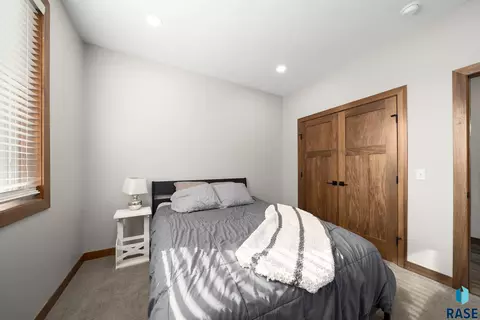 Bedroom - 1012 S Nicholas Ave, Brandon, SD 57005 photo 3 of 11