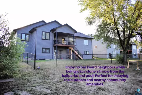Exterior - 1012 S Nicholas Ave, Brandon, SD 57005 photo 7 of 16