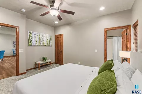 Bedroom - 3513 E Bison Trl, Sioux Falls, SD 57108 photo 3 of 7