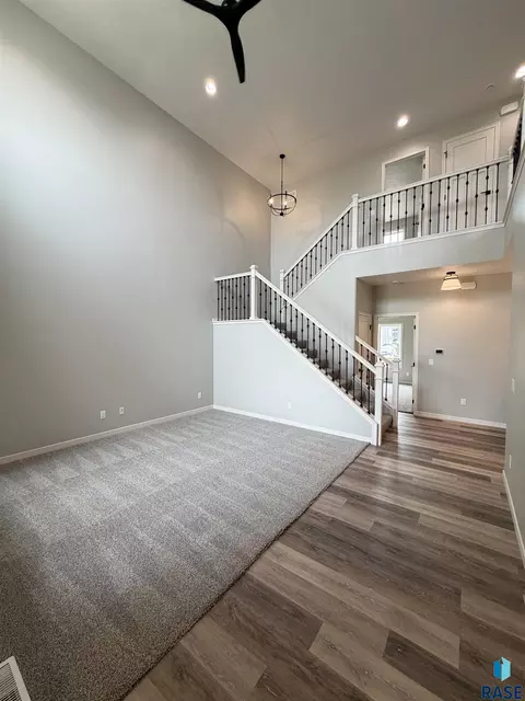 Living - 5103 E 67th St, Sioux Falls, SD 57108 photo 1 of 2