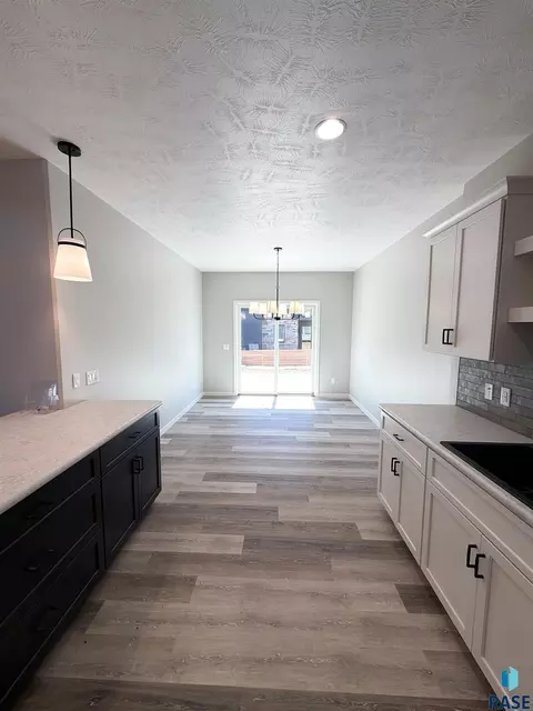 Dining - 5103 E 67th St, Sioux Falls, SD 57108 photo 1 of 1