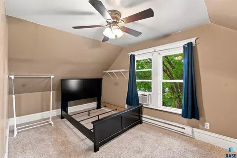 Bedroom - 1120 S Duff St, Mitchell, SD 57301 photo 4 of 4