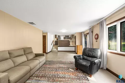 Other - 2433 E Stanton Dr, Sioux Falls, SD 57103 photo 2 of 7