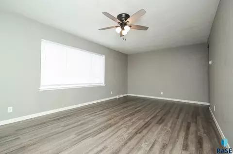 Living - 501 S 5th Ave, Brandon, SD 57005 photo 4 of 4