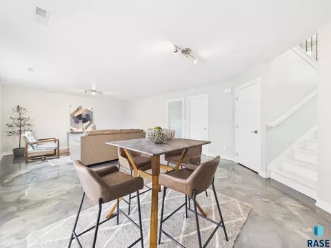 Dining - 6500 E Steamboat Trl, Sioux Falls, SD 57110 photo 1 of 3