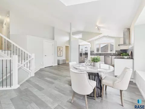 Dining - 6500 E Steamboat Trl, Sioux Falls, SD 57110 photo 3 of 3