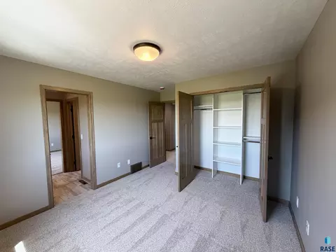 Bedroom - 5119 E 67th St, Sioux Falls, SD 57108 photo 2 of 3