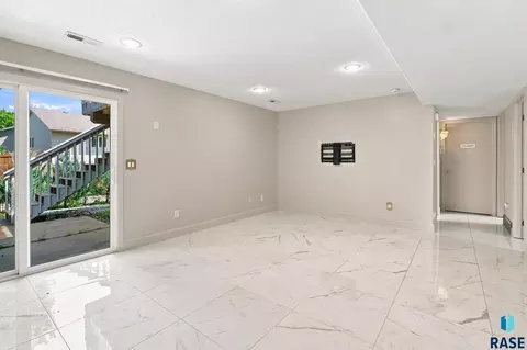 Living - 4404 E Steeple Cir, Sioux Falls, SD 57103 photo 3 of 3