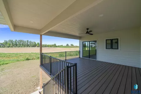 Exterior - 408 E 11th St, Crooks, SD 57020 photo 2 of 4