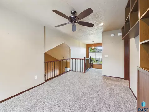 Living - 2900 E Indigo Pl, Sioux Falls, SD 57108 photo 6 of 6