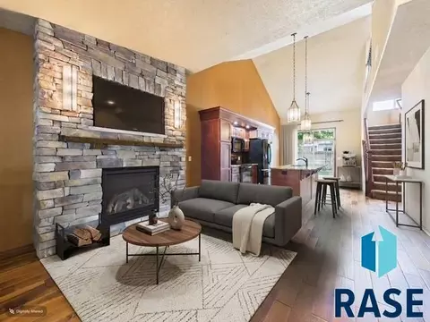 Living - 2900 E Indigo Pl, Sioux Falls, SD 57108 photo 1 of 6
