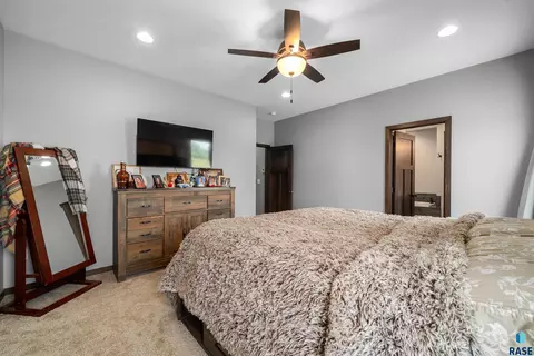 Bedroom - 25398 454th Ave, Montrose, SD 57048 photo 2 of 10