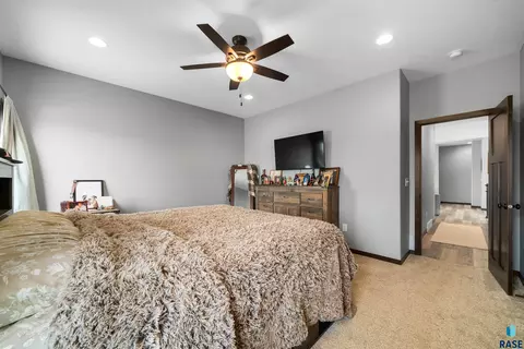 Bedroom - 25398 454th Ave, Montrose, SD 57048 photo 3 of 10