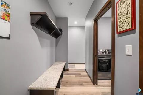 Entry Way - 25398 454th Ave, Montrose, SD 57048 photo 4 of 5