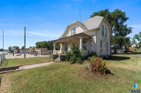 Other - 804 E 5th St, Canton, SD 57013 photo 15 of 16