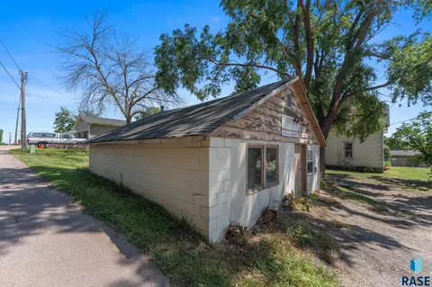 Other - 804 E 5th St, Canton, SD 57013 photo 4 of 16