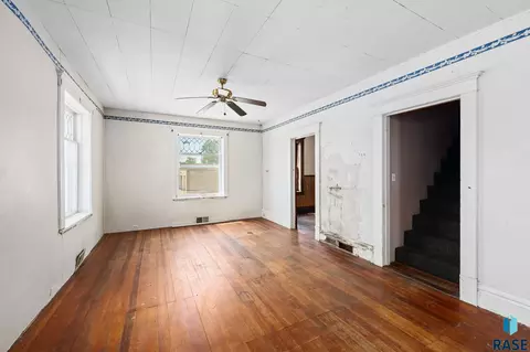 Living - 804 E 5th St, Canton, SD 57013 photo 3 of 3