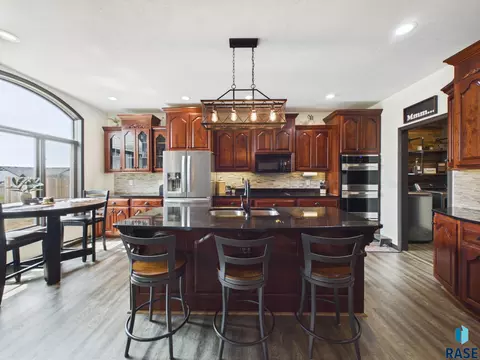 Kitchen - 809 E Leslie Dr, Garretson, SD 57030 photo 1 of 3