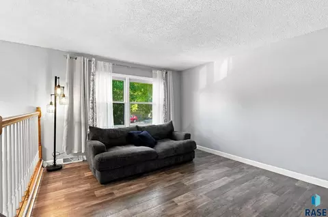 Other - 233 N Meyer Ln, Sioux Falls, SD 57103 photo 1 of 4