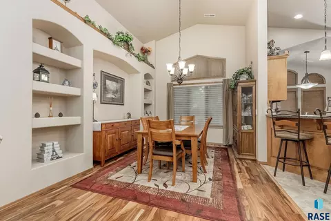 Dining - 711 70th Pl E, Sioux Falls, SD 57108 photo 1 of 2